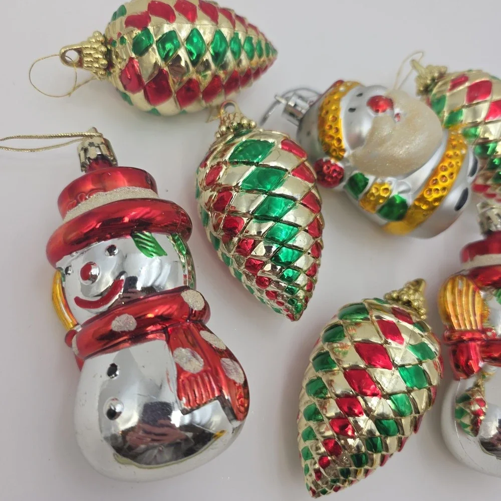 VTG Christmas Ornaments Lot 7Santa Snowman Pine Cone Red Green Gold Holiday